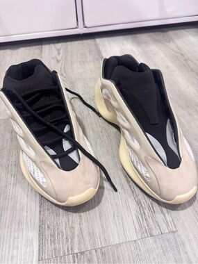 Neutral/Tan Athletic Sneakers - Contemporary Slip-On Runner
